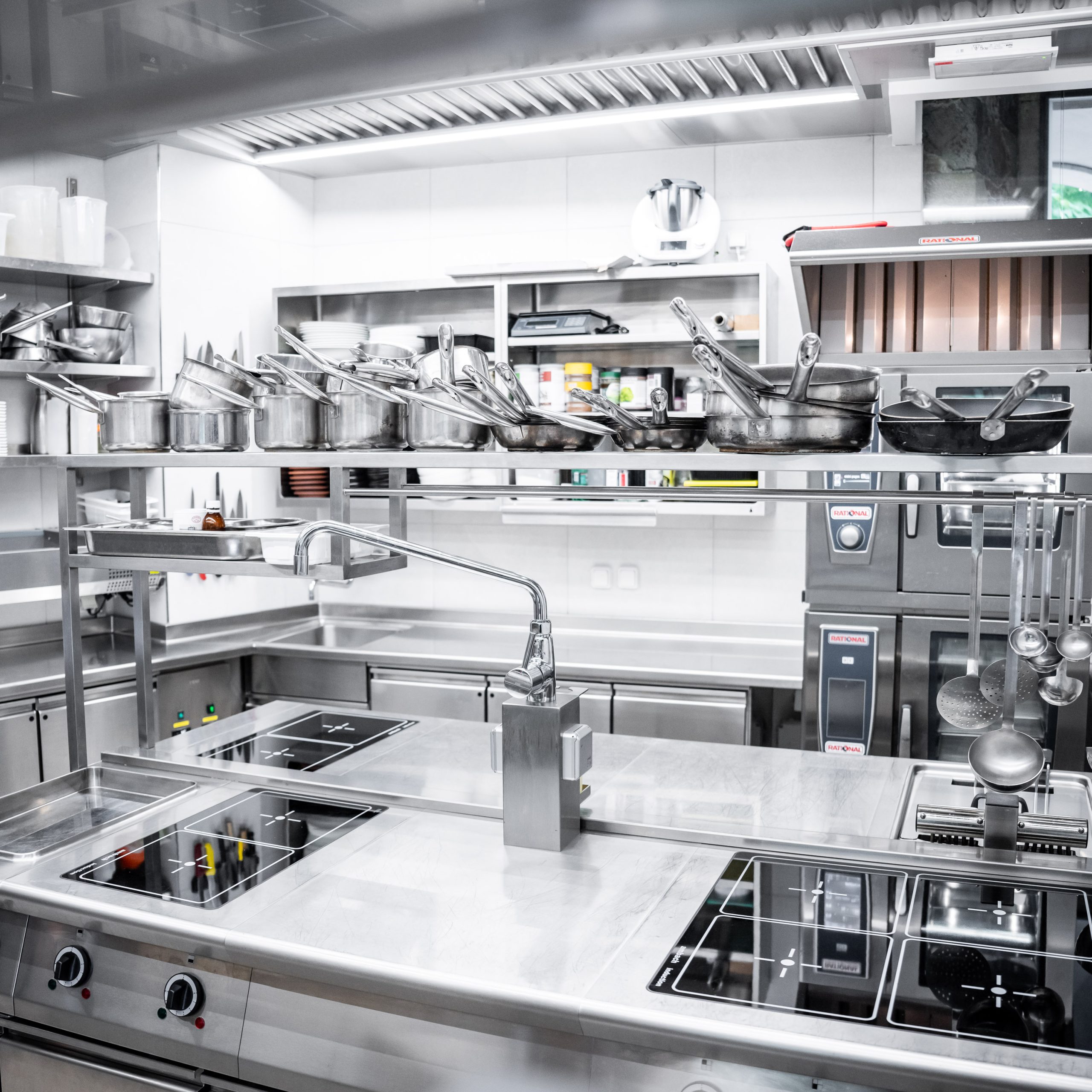 Projekt: Gostilna na Gradu